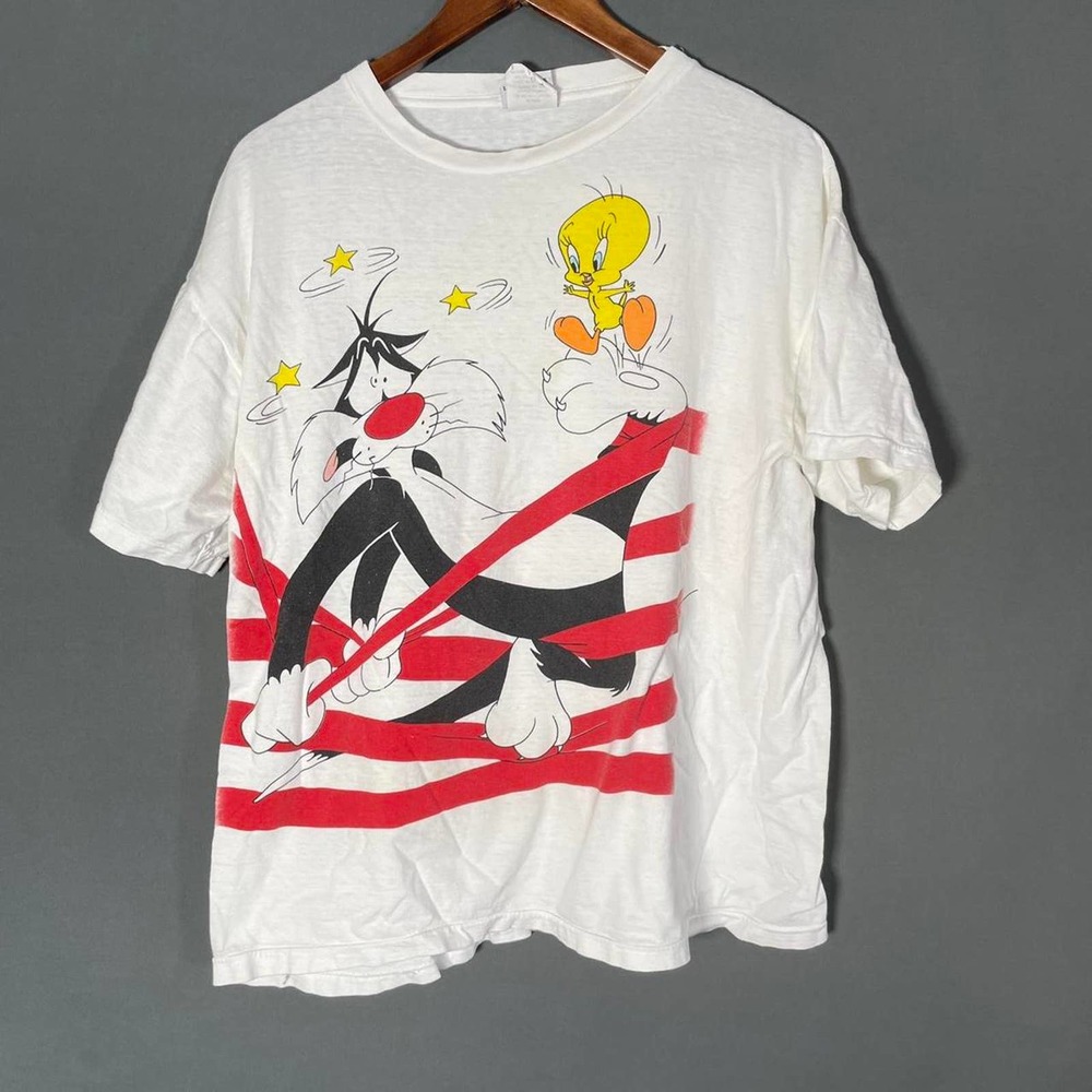 Vintage looney tunes sylvester tweety tee shirt
